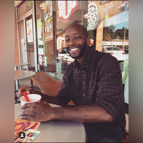 Meet your Posher, Corey - Picture 5 of 5